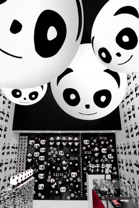 le sfere luminose del Temporary Store DoDo