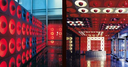 VERNER PANTON Spiegel Publishing House - Entrance and Courtyard