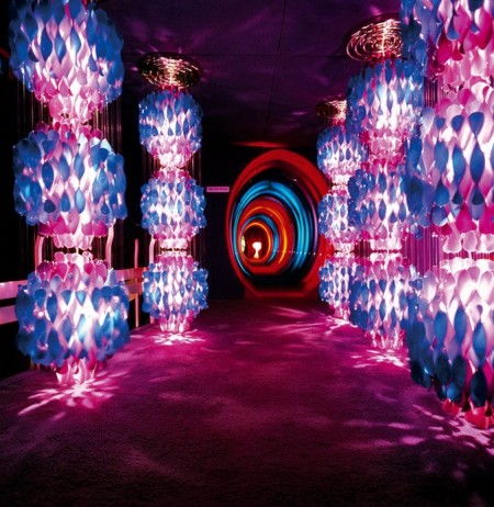 verner-panton-visiona-2-fantasy-landscape