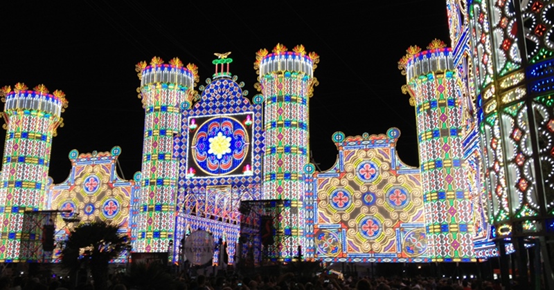 le luminarie della festa di Santa Domenica a Scorrano