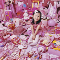 The Pink and Blue project della fotografa coreana JeongMee Yoon